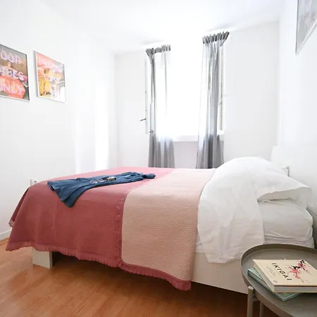 Mia Apartment *